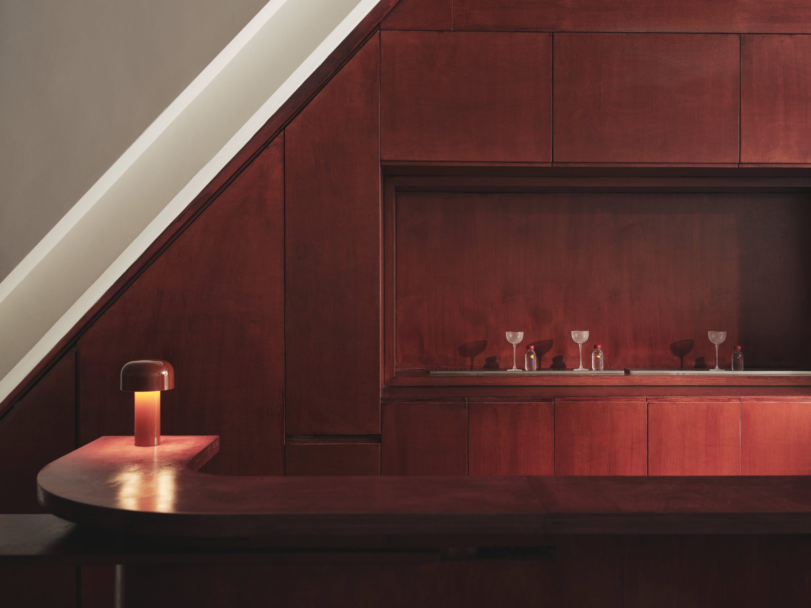 A Bar WIth SHapes For A Name London Remy Savage Felix Speller